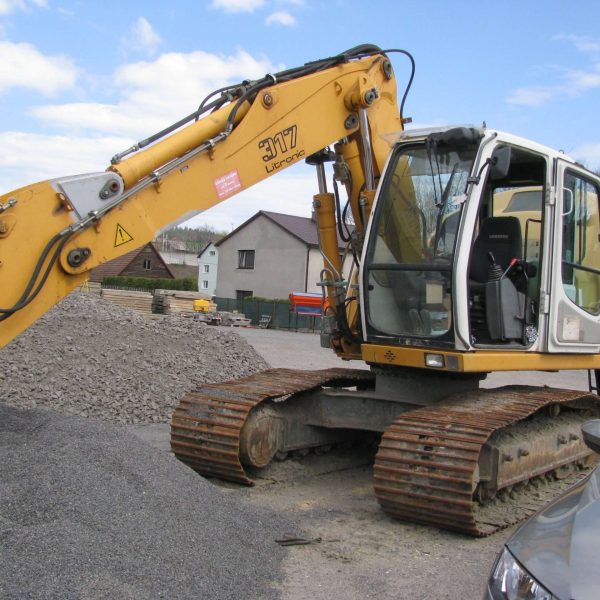 LIEBHERR 3172